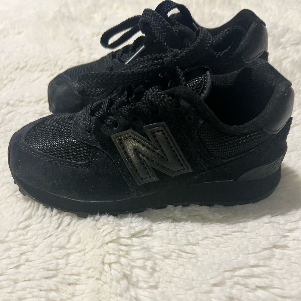 New balance 574 Black black